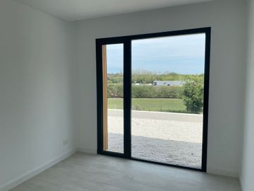 Casa en Venta a estrenar en La Calesa,Pilara,5 amb