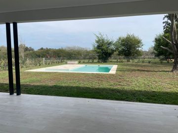 Casa en Venta a estrenar en La Calesa,Pilara,5 amb