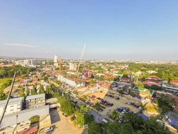 RUSH SALE | SEMI-FURNISHED | STUDIO UNIT