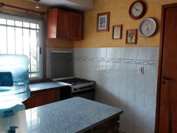 Chalet en venta en Villa Luzuriaga