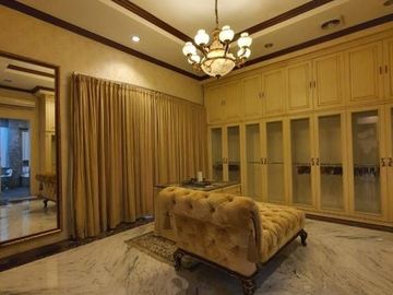 DIJUAL RUMAH LUAS dan MEWAH at Jl BANGKA / KEMANG, JAKSEL