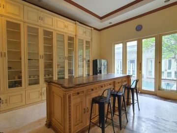 DIJUAL RUMAH LUAS dan MEWAH at Jl BANGKA / KEMANG, JAKSEL
