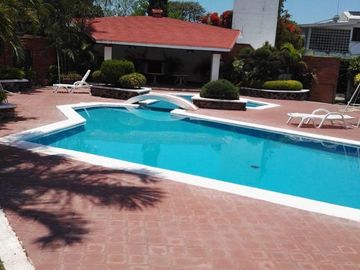 Casa en Condominio,  Fraccionamiento Lomas de Cuernavaca