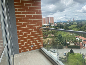apartamento en arriendo en ojo de agua. Cod A401171