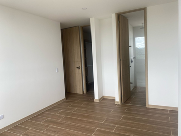 apartamento en arriendo en ojo de agua. Cod A401171