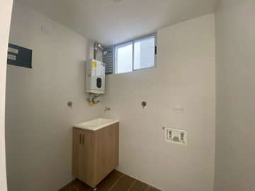 apartamento en arriendo en ojo de agua. Cod A401171