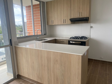 apartamento en arriendo en ojo de agua. Cod A401171