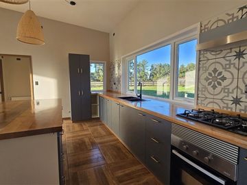 Casa en venta de 3 dorm. en Frutillar