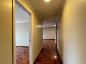 Vendo departamento central en Loja