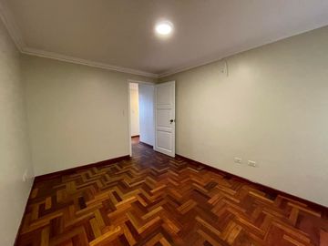 Vendo departamento central en Loja