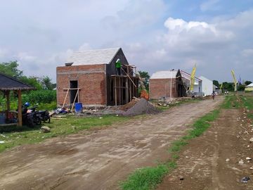 Prambanan hadirkan Hunian minimalis Modern, 200 m dr Jl jogja-solo