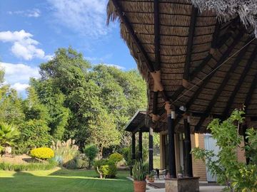 Vendo preciosa propiedad con vista panorámica a las montañas en Tepoztlán Morelo