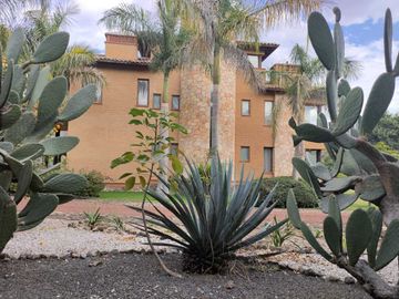 Vendo preciosa propiedad con vista panorámica a las montañas en Tepoztlán Morelo