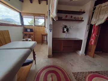 Vendo preciosa propiedad con vista panorámica a las montañas en Tepoztlán Morelo