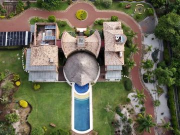 Vendo preciosa propiedad con vista panorámica a las montañas en Tepoztlán Morelo