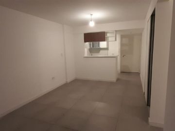 Hermoso departamento de dos ambientes a estrenar en piso alto (14 C)