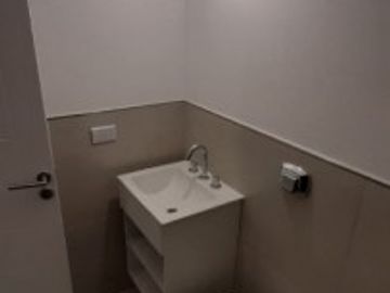 Hermoso departamento de dos ambientes a estrenar en piso alto (14 C)
