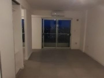 Hermoso departamento de dos ambientes a estrenar en piso alto (14 C)