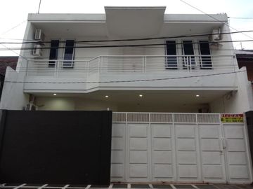 Dijual Rumah cantik @Nginden Intan Timur, Lokasi sangat strategis, Harga ciamik