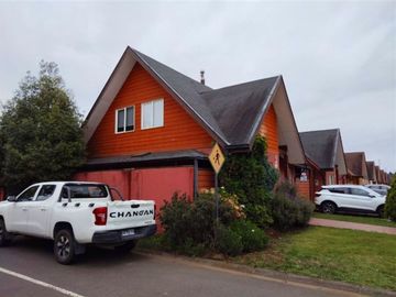 COD36819 Venta de Casa 4 dormitorios Av las encinas Temuco