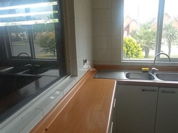 COD36819 Venta de Casa 4 dormitorios Av las encinas Temuco