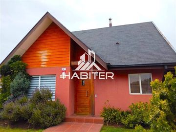 COD36819 Venta de Casa 4 dormitorios Av las encinas Temuco