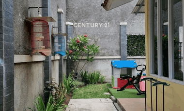 Rumah Bagus 2 Lantai Siap Huni SHM Di Kota Baru Parahyangan