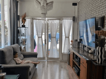Rumah Bagus 2 Lantai Siap Huni SHM Di Kota Baru Parahyangan