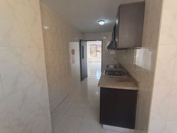 apartamento en arriendo en riomar. Cod A7262701