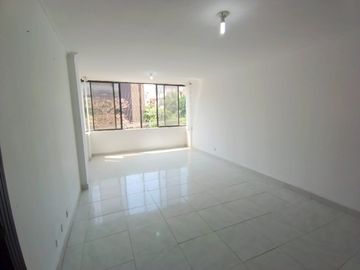 apartamento en arriendo en riomar. Cod A7262701