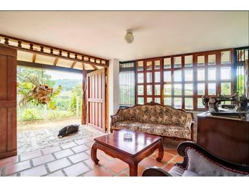 SE VENDE CASA CAMPESTRE EN LA CUMBRE REA 9.900 M2