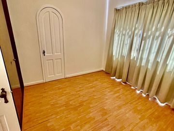 Edificio NUEVO PRECIO  Bucareli casi Av Chapultepec .Amplio Uso de. suelo. HC6/25