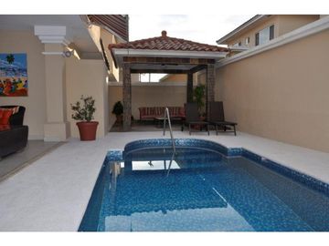 VENTA CASA BRISAS DEL GOLF