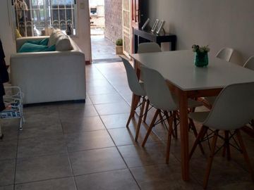 Se Vende IMPECABLE PH de 3/4 Ambientes en Munro
