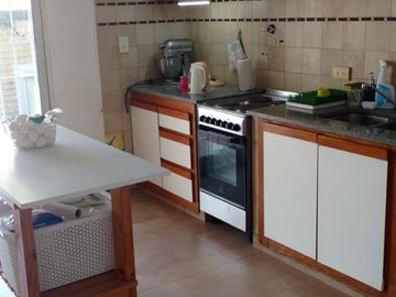 Se Vende IMPECABLE PH de 3/4 Ambientes en Munro