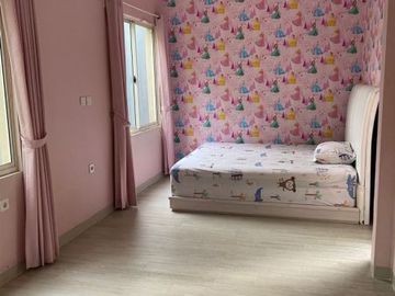DIJUAL RUMAH POSISI BAGUS TYPE MASTER DI THE SPRINGS GADING SERPONG