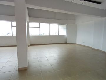 apartamento en venta en barrio los alamos. Cod V408415