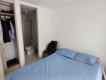 apartamento en venta en barrio los alamos. Cod V408415