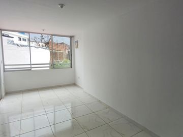 apartamento en venta en barrio los alamos. Cod V408415