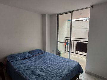 apartamento en venta en barrio los alamos. Cod V408415