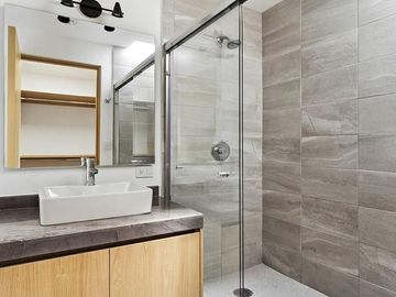 Residencia de Autor en Cumbres del Lago, 5 Recamaras, 5 Baños, Jardín, Lujo