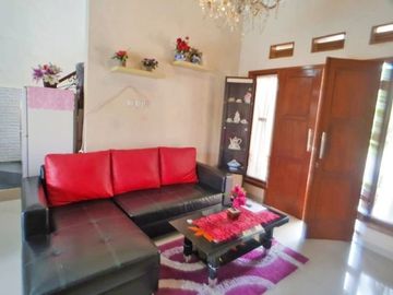 Rumah Villa Luas 256 daerah Kusuma Estate kota Batu Malang