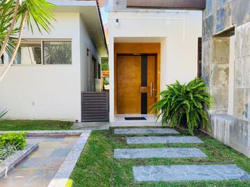 Casa en Fraccionamiento en Paraíso Country Club, Emiliano Zapata, Morelos