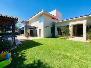 Casa en Fraccionamiento en Paraíso Country Club, Emiliano Zapata, Morelos