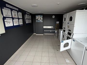 MARAVILLOSO DPTO EN LA CISTERNA UBICADO EN EXCELENTE SECTOR.