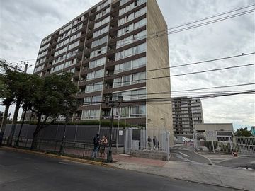 MARAVILLOSO DPTO EN LA CISTERNA UBICADO EN EXCELENTE SECTOR.