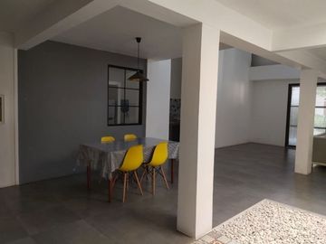 DIJUAL RUMAH 2 LT, HDP UTARA, FURNISHED DLM PERUMAHAN ANDARA VILLAGE
