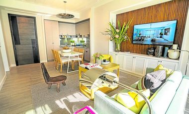 Beach Front Condo in Aruga Resort and Residences &ndash; Mactan