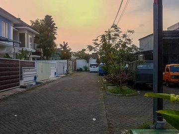 Rumah 2 Lantai Luas 151 di Borobudur Sukarno Hatta Malang