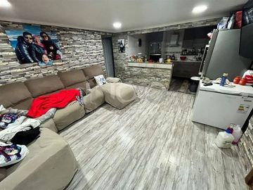 Casa en Venta en METRO GRECIA / AV AMERICO VESPUCIO / EL LAGO